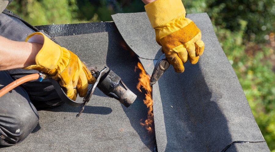 Professional flood damage restoration services in Bardwell, TX